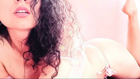 Colombian Bunny star pretty photos