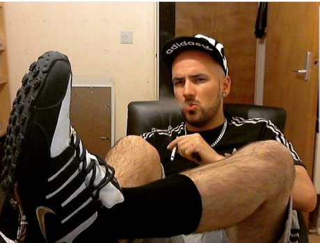 Chainsmoker model xxx image