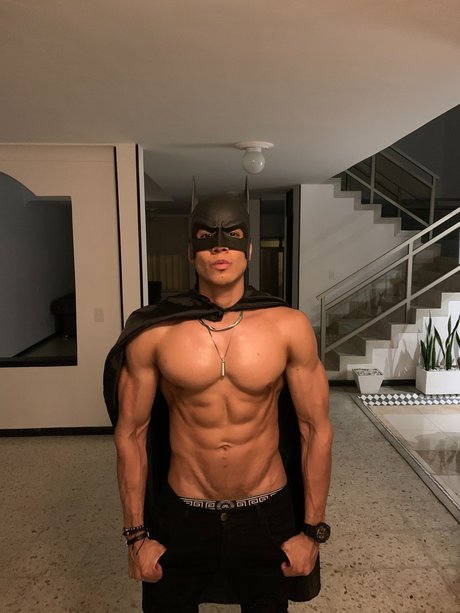 Connor King model top gallery