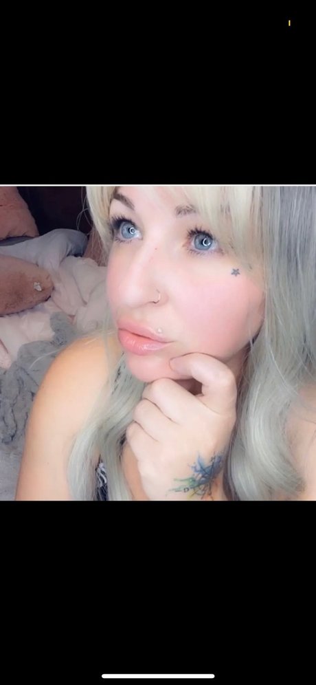 Stiffler Mum nudes model pics