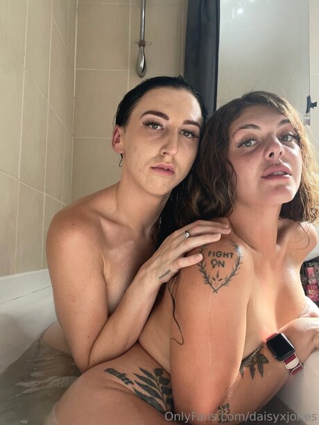 Daisy Jones FREE PAGE_ pornstar naked galleries