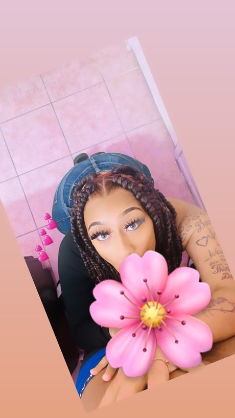 guy onlyfans beautiful nude images