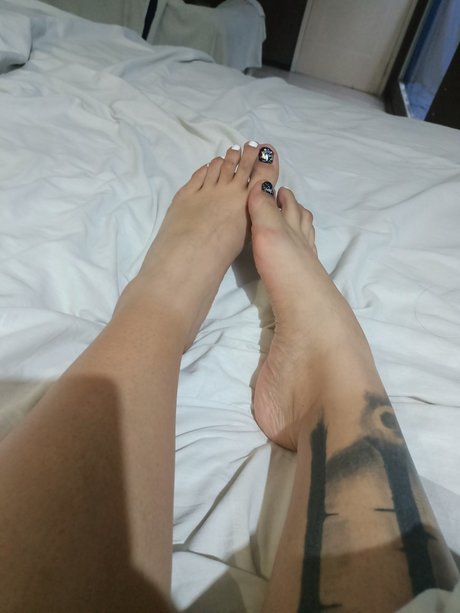 Judith Villa naked actress photos