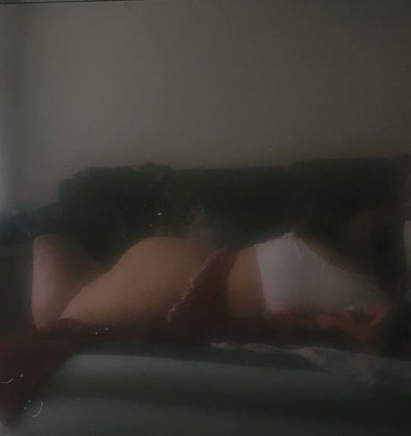 Crystal Moreno star adult archive