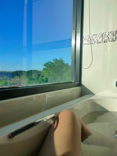 DAF 20_ pornstar nude images