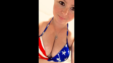 Maine Girl Top 5_ model pretty photo