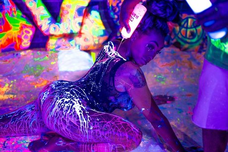 Diamond the model star best pictures