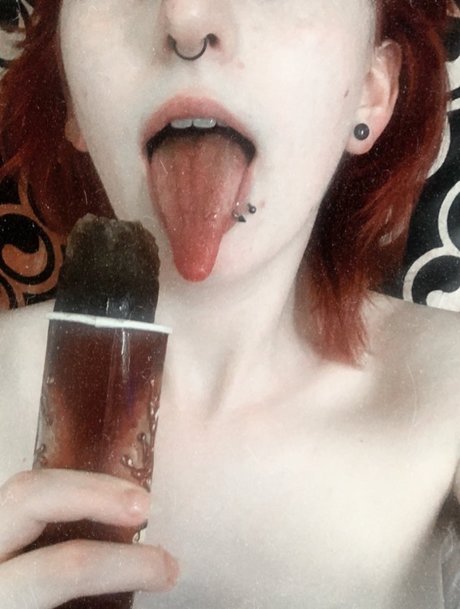 NaughtyFoxx naked star gallery