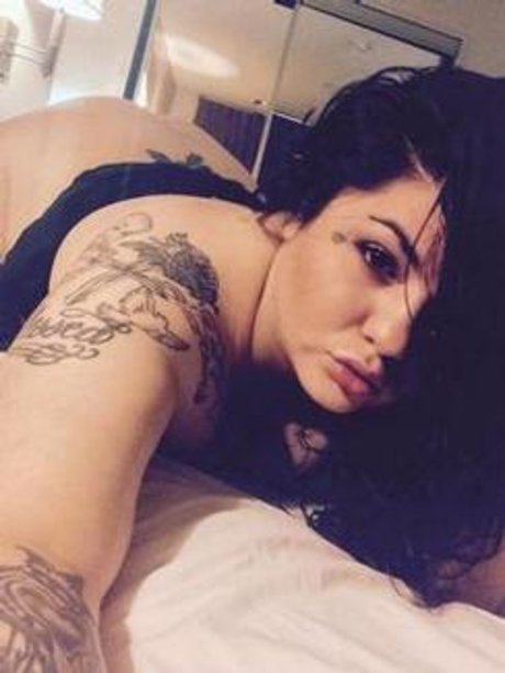 Nella coxs model naked photo