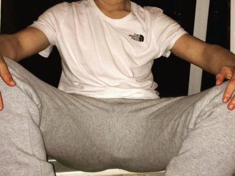 Naughty lewis pretty star photos