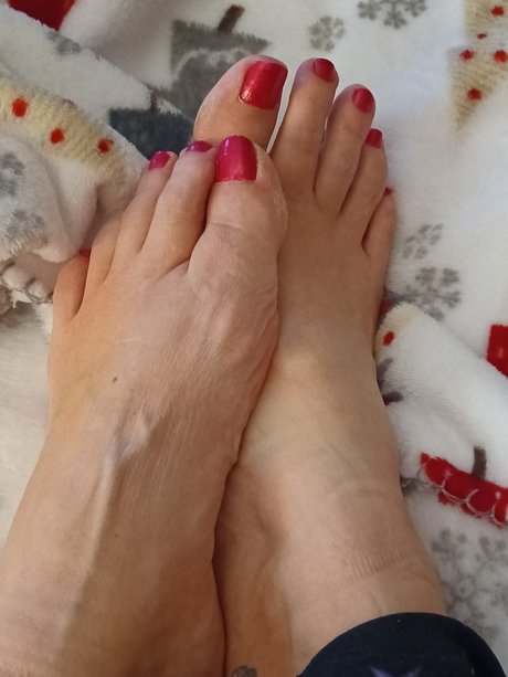 Raevyn star top gallery