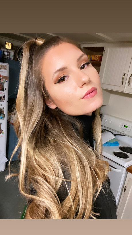 Casey Duff model erotic pictures