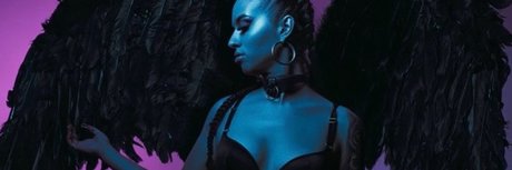 C Y P R I S K I S star beautiful photos