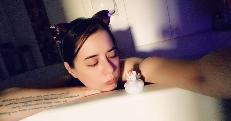 Beso nudes star picture