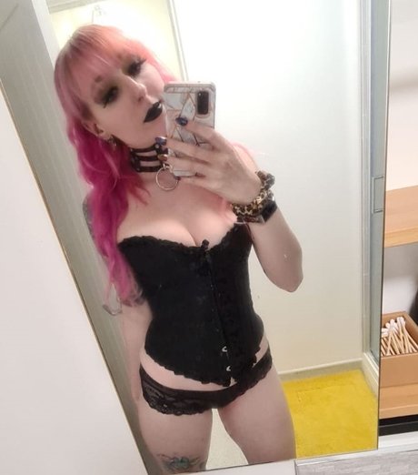 Becca Song naked star galleries