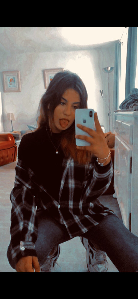 Annaheeer perfect star galleries