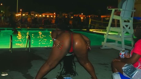 Officialneshhhhh beautiful pornstar pics