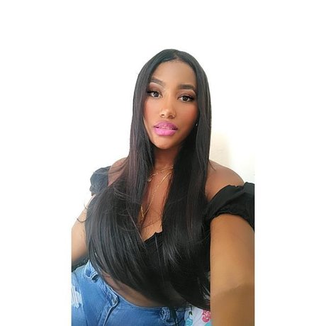 Yelitza Ramirez beautiful pornstar picture