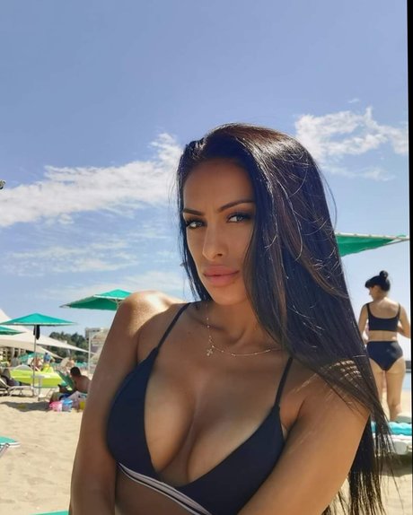 Iliyanna pornstar art img