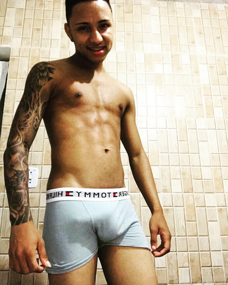 Douglas E_ best star picture