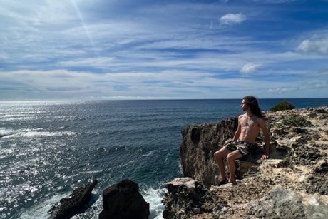 Nick Hanley sexy actress photos