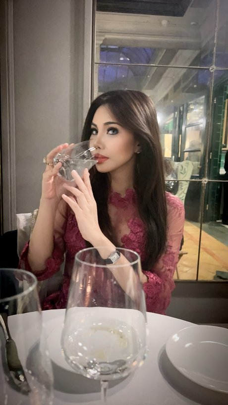 Nezuko Shinja adult model pictures