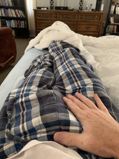 Newport Boy erotic actress pic