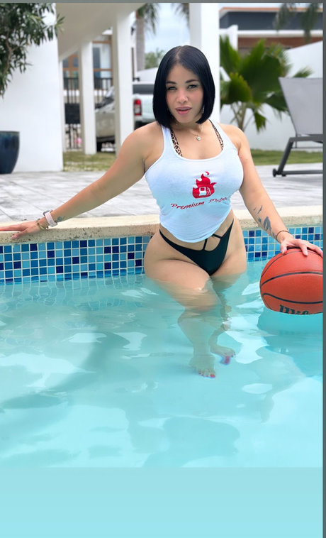 The Official Premium Lifestyle hot actress galleries