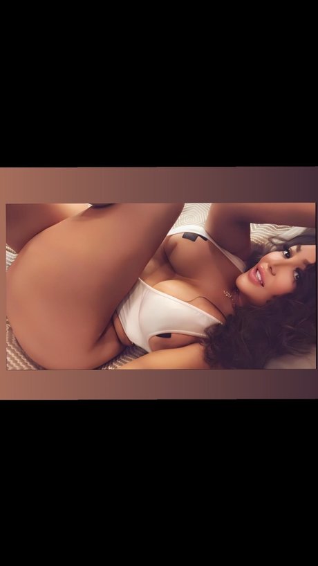 BebesitaDoll star pornographic images