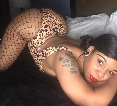 Bella Brinks high quality pornstar img