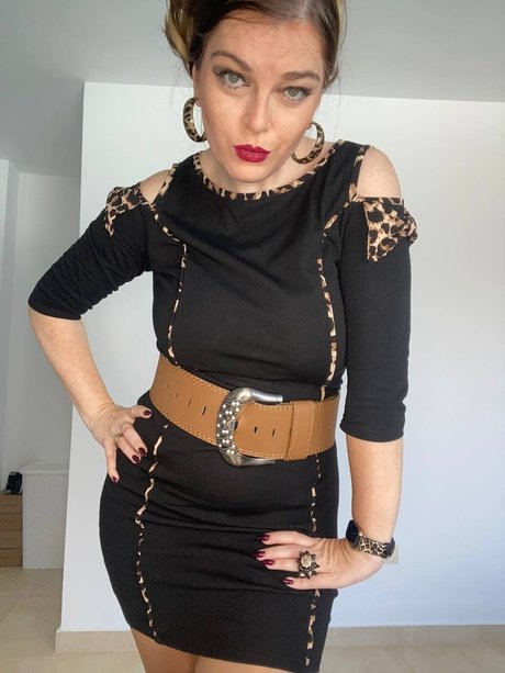 Julina Bauer sexy model galleries