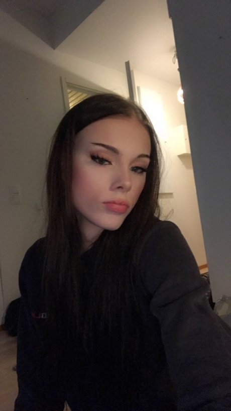 Nikitakanervala perfect pornstar image