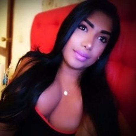 Niickyyy pretty pornstar picture