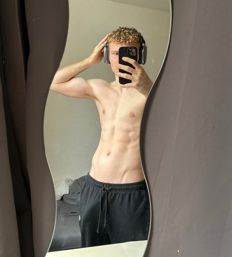 Nico Schulz naked pornstar image