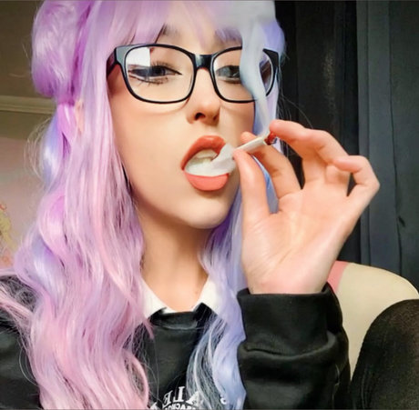 Bratty Aubrey nice model pics