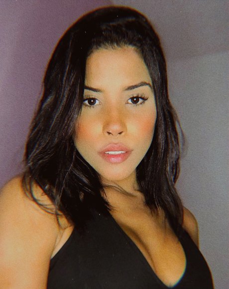 Nicolle Angel art star gallery