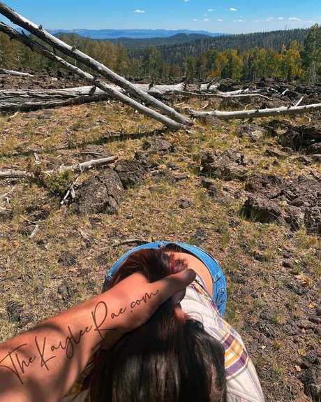 Beast and The Beauty art model archive