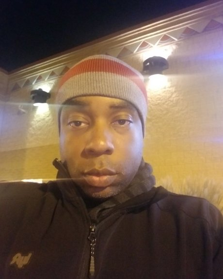 Norman J Scroggins Jr art model image