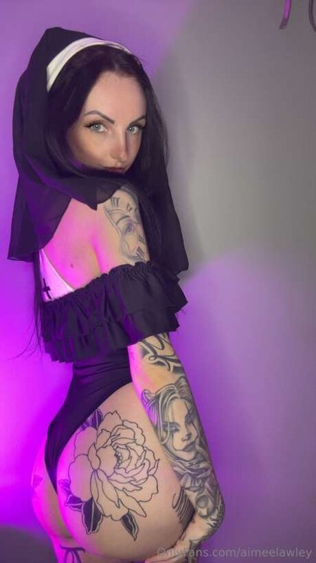 chicks with dicks onlyfans hot picture