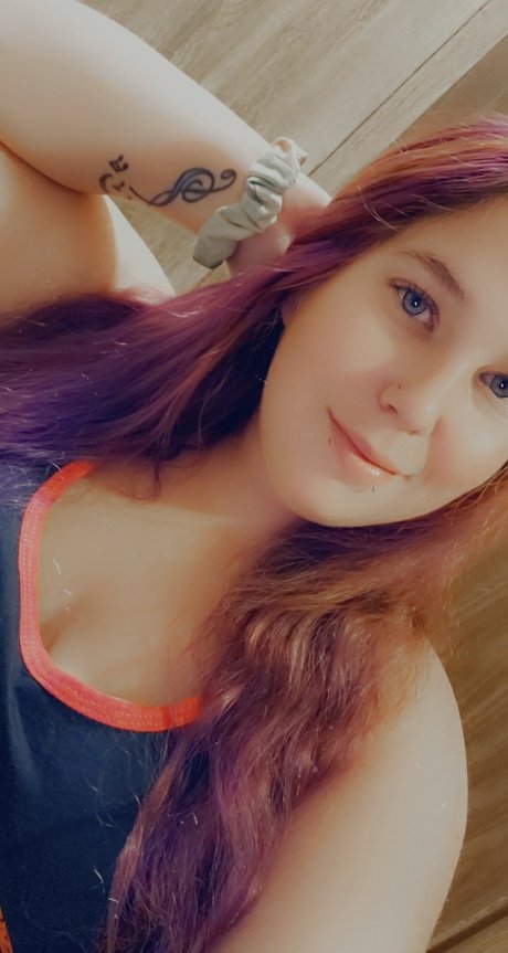 Bisexual bitch star art pics