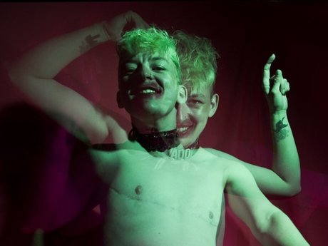 Master William Lestrange Billie Peques nude actress gallery