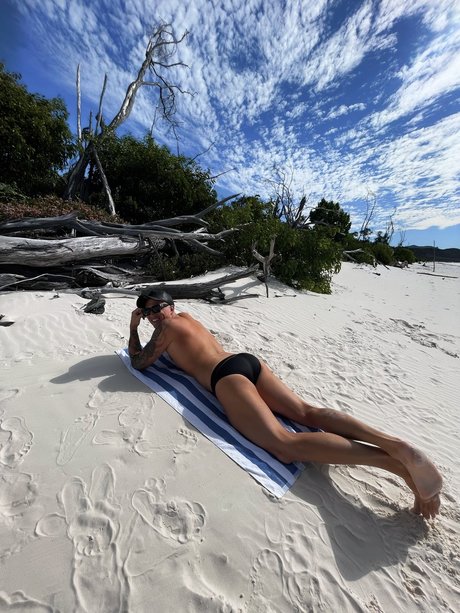 Aussie Troy star hd archive