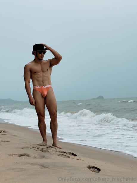 black teacher onlyfans free picture