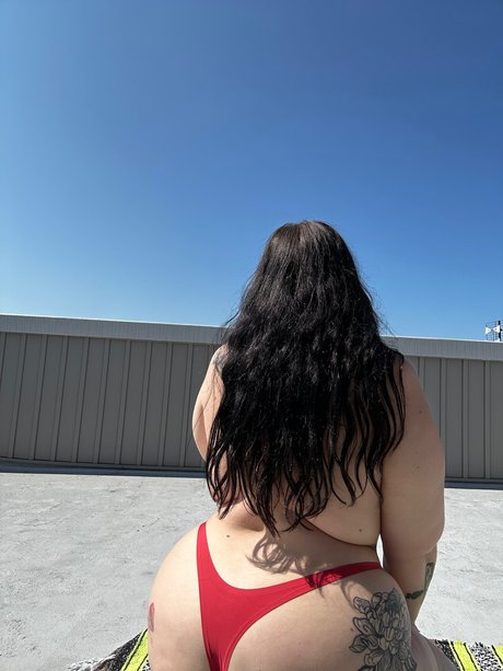 Nixxi Kush model high quality galleries