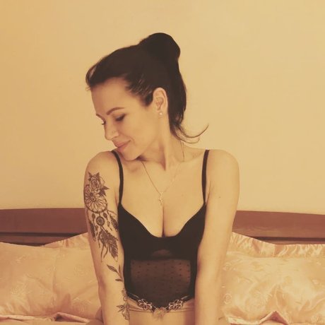 Nadia Pheromon pornstar exclusive photos