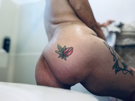 Hennysupersoaker pornstar free images