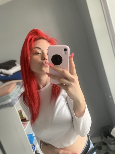 Cum Queen Carlii_ model art pic