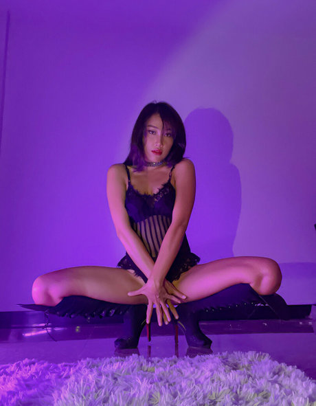 rubywang erotic pornstar images