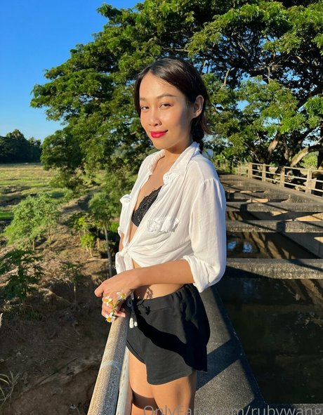 rubywang star picture