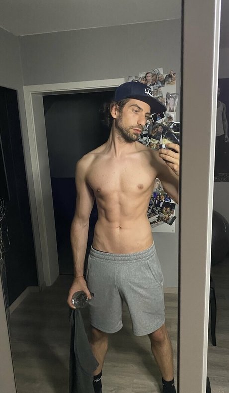 hairy vagina onlyfans pornographic photos